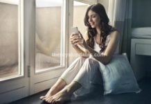 Best Witty Tinder Bios/Taglines to Make Your Profile a Success witty tinder bios female